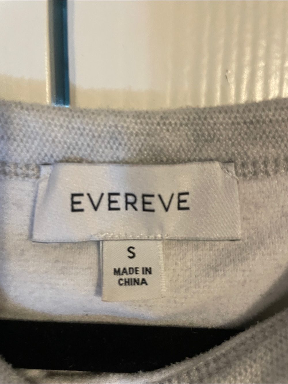 Evereve Light Gray Casual Top